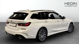 BMW 330 bild 2
