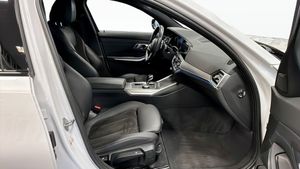 BMW 330 bild 3