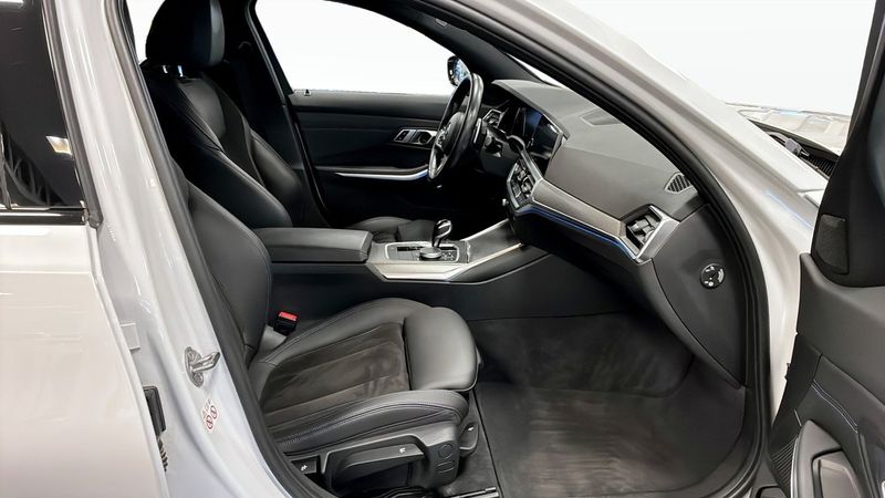 BMW 330 bild 3