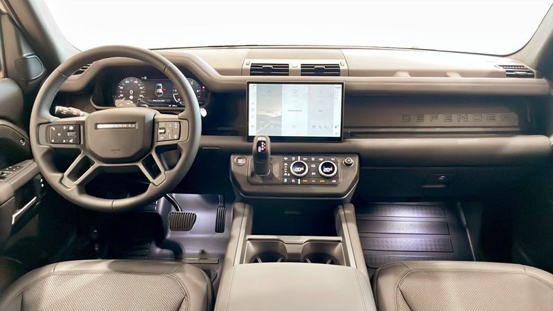 Land Rover Defender bild 4