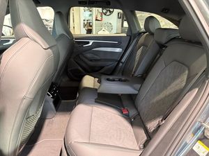 Audi A6 bild 26