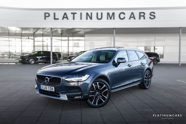 Volvo V90 Cross Country D5 AWD Advanced 235hk / Pano / H&K / 360 / VOC - 2020