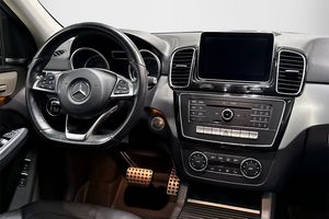 Mercedes GLE350 bild 16