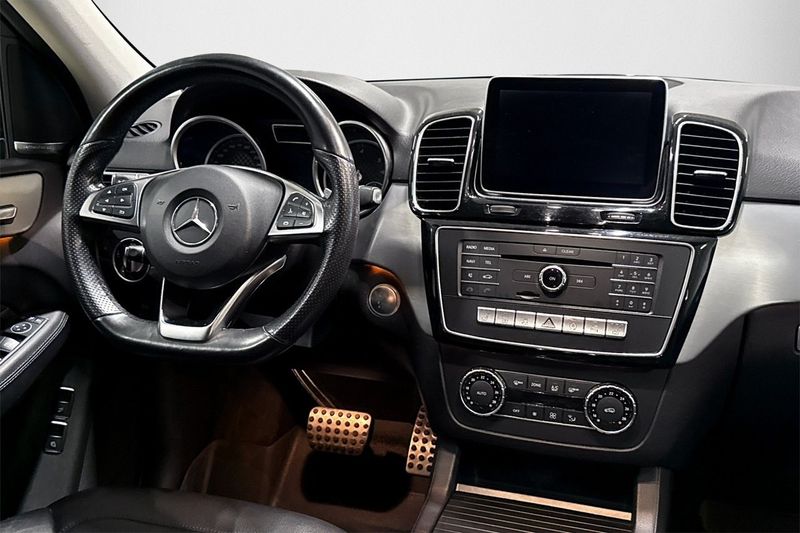 Mercedes GLE350 bild 16