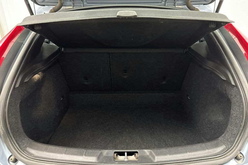 Volvo V40 bild 9