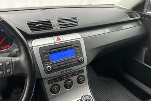 Volkswagen Passat bild 11
