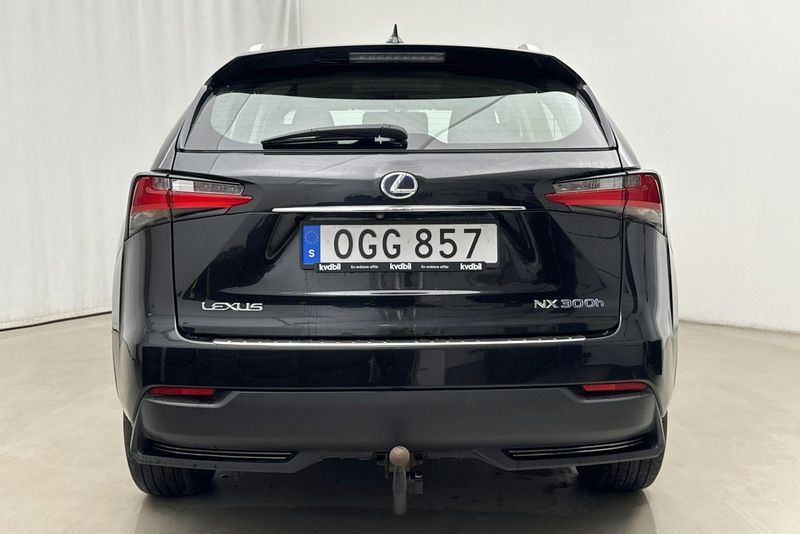 Lexus NX bild 5