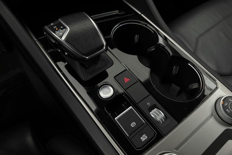 Volkswagen Touareg bild 15