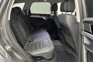 Volkswagen Touareg bild 8