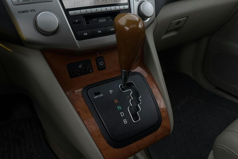 Lexus RX bild 14