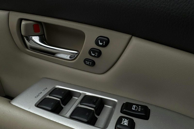 Lexus RX bild 15