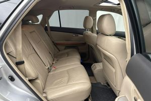 Lexus RX bild 8