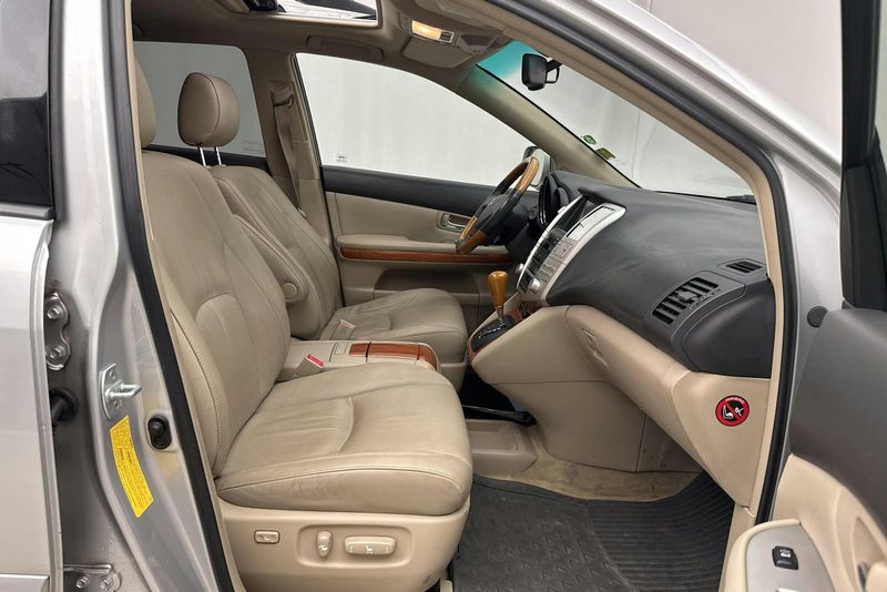 Lexus RX bild 7