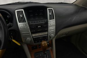 Lexus RX bild 13
