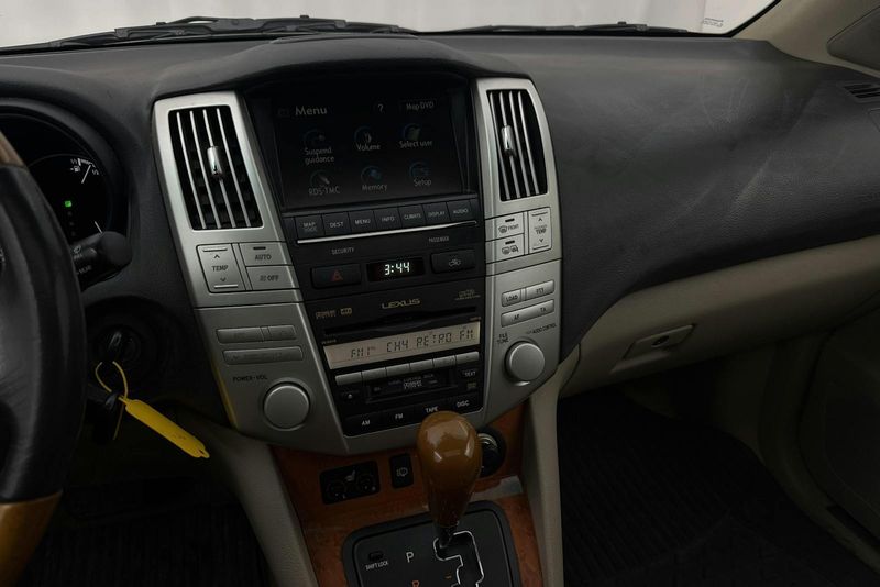 Lexus RX bild 13