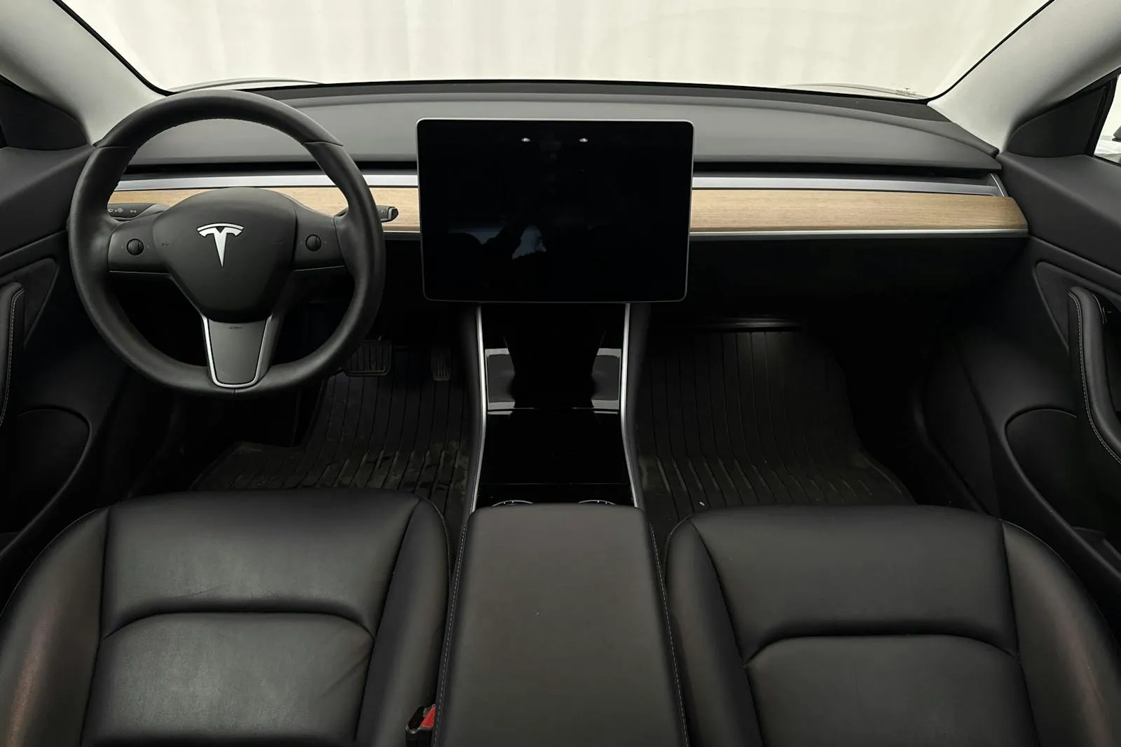 TESLA MODEL 3 GRANDE AUTONOMIE DUAL MOTOR 441ch 4X4 - TOIT PANORAMIQUE - CUIR - CAMÉRA DE RECUL - PHARES LED