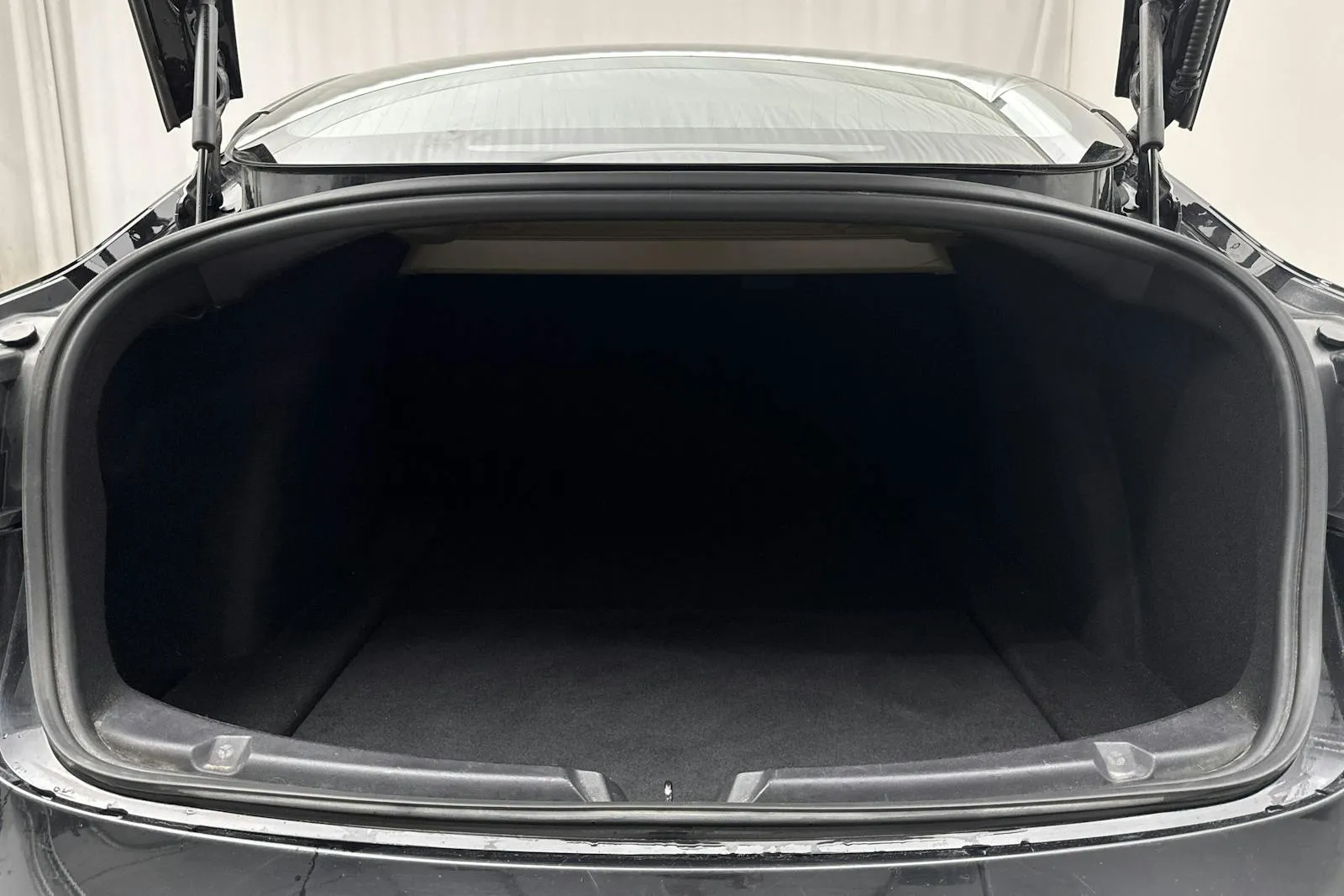 TESLA MODEL 3 GRANDE AUTONOMIE DUAL MOTOR 441ch 4X4 - TOIT PANORAMIQUE - CUIR - CAMÉRA DE RECUL - PHARES LED