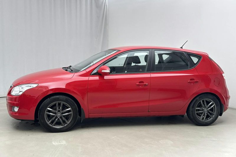 Hyundai i30 bild 2