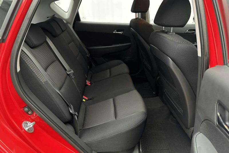 Hyundai i30 bild 8