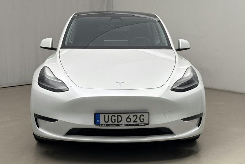 Tesla Model Y bild 4