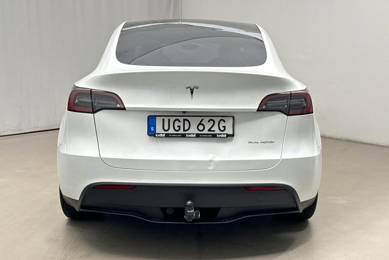 Tesla Model Y bild 5
