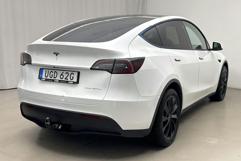 Tesla Model Y bild 3