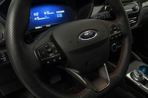 Ford Kuga bild 15