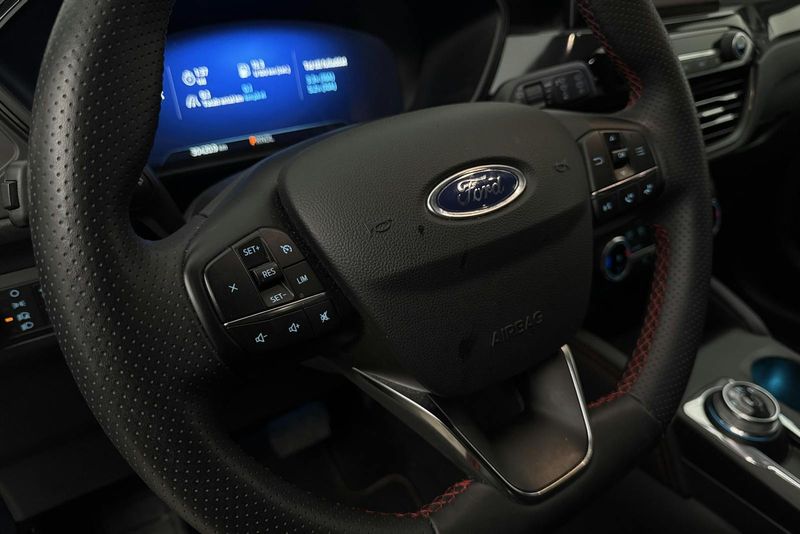 Ford Kuga bild 15