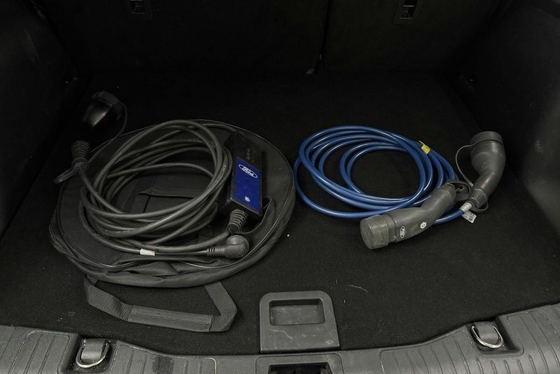 Ford Kuga bild 18