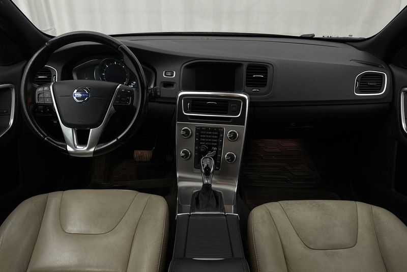 Volvo V60 bild 6