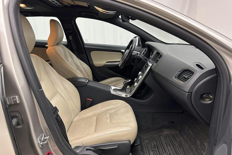 Volvo V60 bild 7