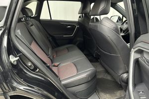 Toyota RAV4 bild 8