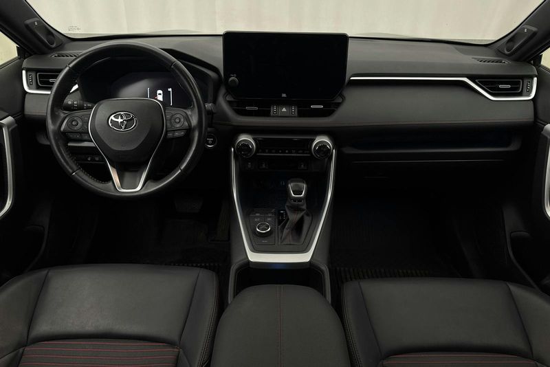 Toyota RAV4 bild 6