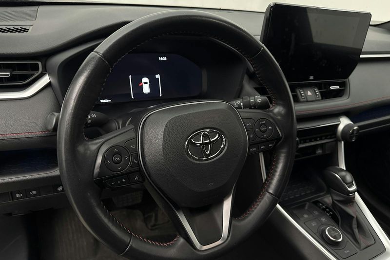 Toyota RAV4 bild 18