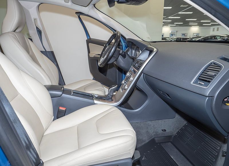 Volvo XC60 bild 2