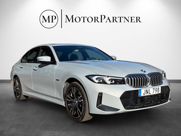 BMW 330 e xDrive Sedan M Sport Kamera Widescreen Navi 96.9 SoH - 2023