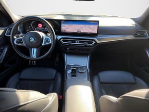 BMW 330 bild 12