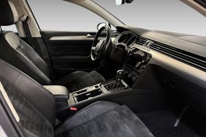 Volkswagen Passat bild 6