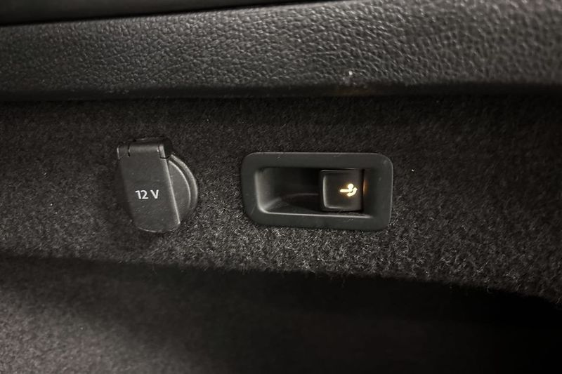Volkswagen Passat bild 11