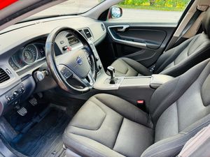 Volvo V60 bild 8