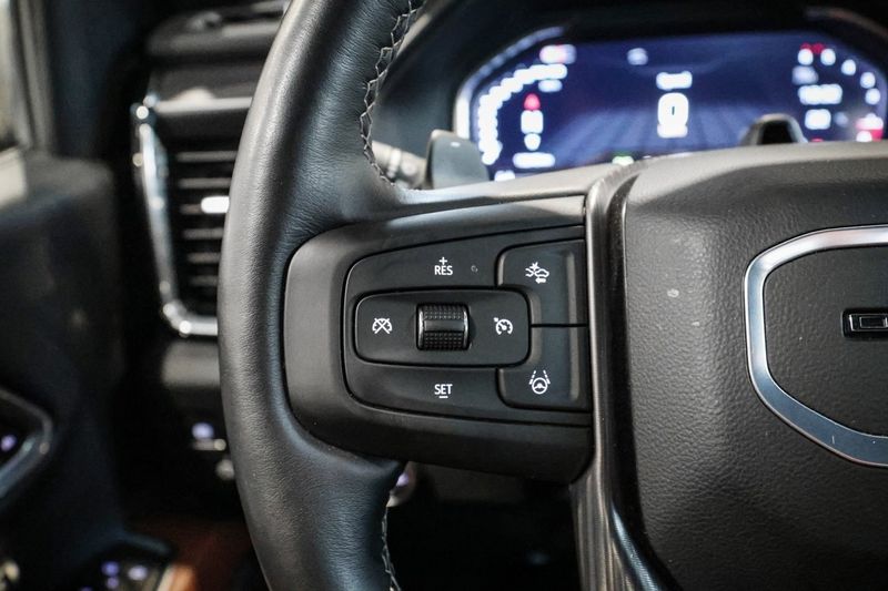 GMC Sierra bild 26