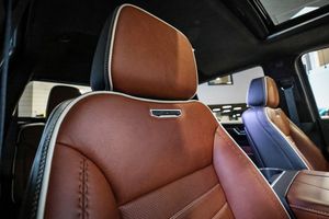 GMC Sierra bild 28