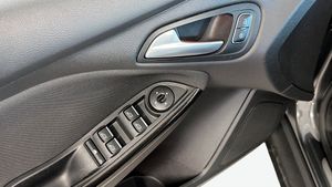 Ford Focus bild 11