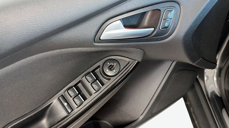Ford Focus bild 11