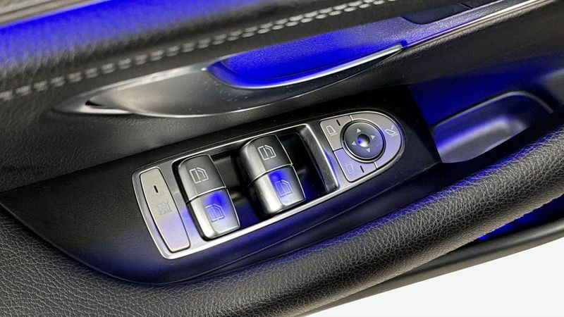 Mercedes E220 bild 11