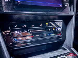 Volkswagen Passat bild 27