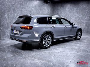 Volkswagen Passat bild 7