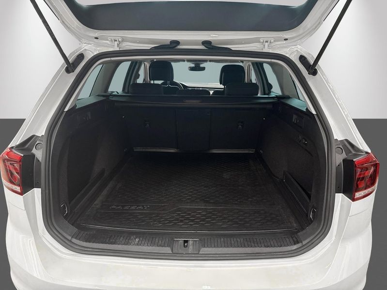 Volkswagen Passat bild 15
