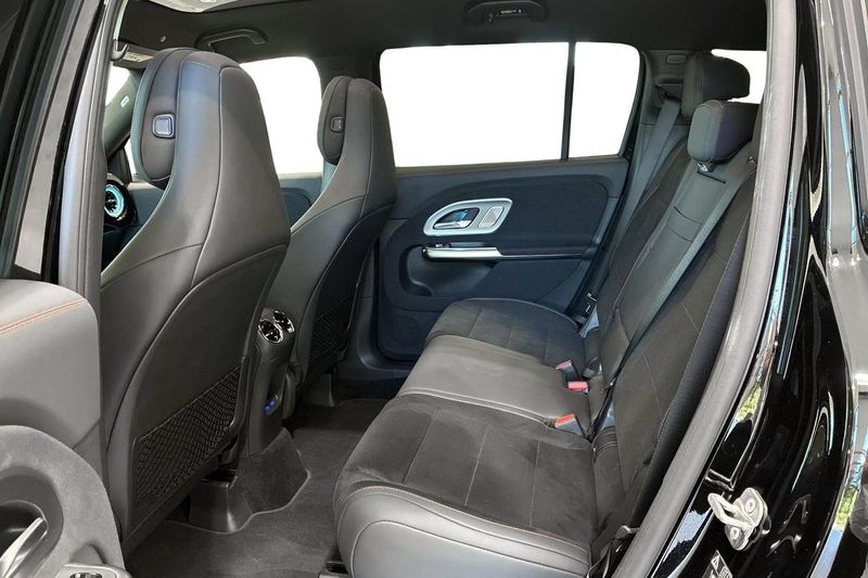 Mercedes GLB250+ bild 16