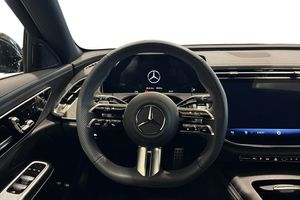 Mercedes E300 bild 9